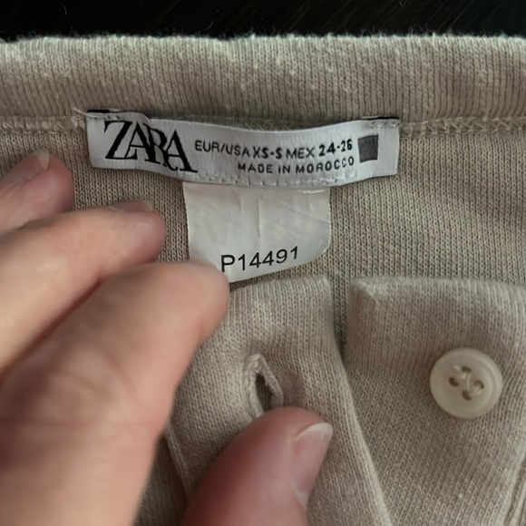 Zara Bolero Sweatshirt - Picture 3 of 3